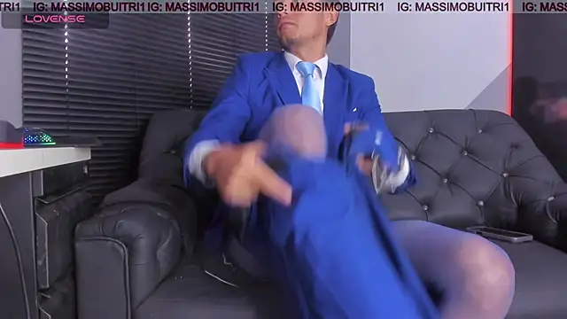 Snapshot of massimo_g chatting on August 3, 2026, 12:55 pm massimo g online show from August 3, 2026, 12:55 pm