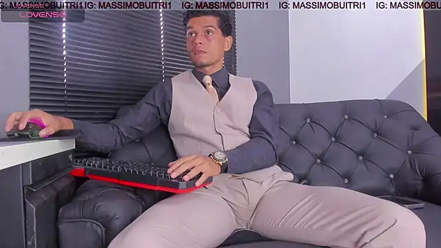 Snapshot of massimo_g chatting on July 12, 2026, 1:45 pm massimo g online show from July 12, 2026, 1:45 pm