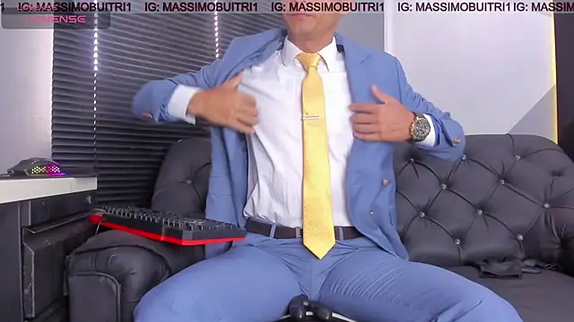 Snapshot of massimo_g chatting on July 3, 2026, 12:44 pm massimo g online show from July 3, 2026, 12:44 pm