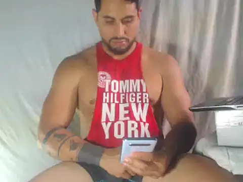 sebasx412 online show from November 5, 2025, 8:01 pm