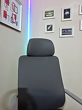 mathew vidal1 online show from February 28, 2026, 3:06 am