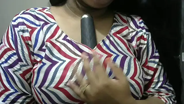 Bengalisexygirl online show from July 3, 2026, 12:33 pm