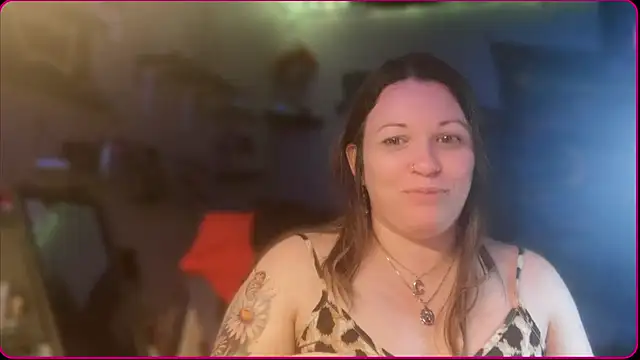 Snapshot of spunlikecottoncandy chatting on March 11, 2026, 12:15 am spunlikecottoncandy online show from March 11, 2026, 12:15 am