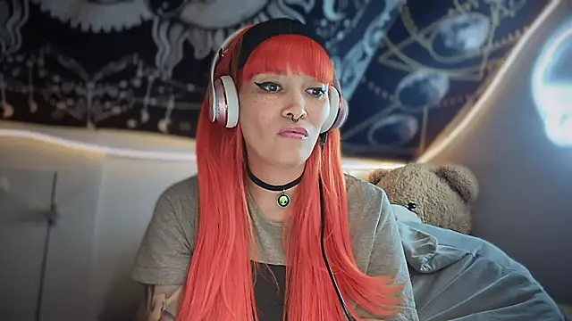 Snapshot of FRRANNKIE chatting on September 12, 2025, 8:41 pm FRRANNKIE online show from September 12, 2025, 8:41 pm