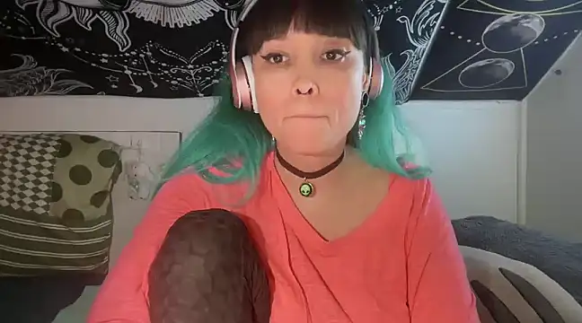 Snapshot of FRRANNKIE chatting on March 9, 2025, 2:07 am FRRANNKIE online show from March 9, 2025, 2:07 am