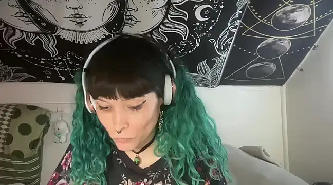 Snapshot of FRRANNKIE chatting on March 5, 2025, 11:49 pm FRRANNKIE online show from March 5, 2025, 11:49 pm