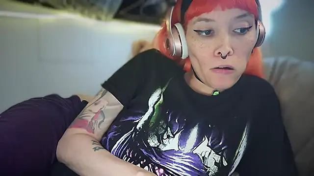 Snapshot of FRRANNKIE chatting on September 19, 2025, 9:13 am FRRANNKIE online show from September 19, 2025, 9:13 am