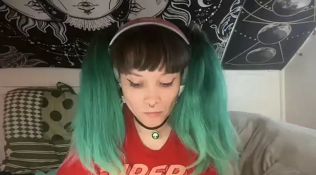 Snapshot of FRRANNKIE chatting on March 18, 2025, 3:44 pm FRRANNKIE online show from March 18, 2025, 3:44 pm