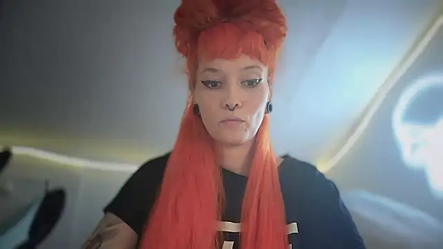 Snapshot of FRRANNKIE chatting on October 11, 2025, 3:29 am FRRANNKIE online show from October 11, 2025, 3:29 am