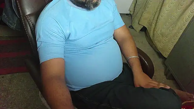 Snapshot of rentarob chatting on November 27, 2025, 5:13 pm rentarob online show from November 27, 2025, 5:13 pm