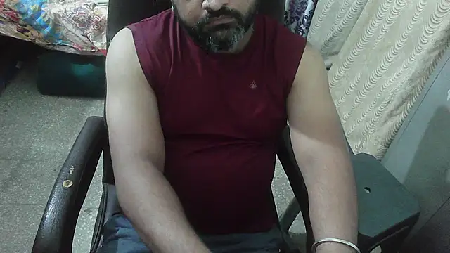 Snapshot of rentarob chatting on October 29, 2025, 3:16 am rentarob online show from October 29, 2025, 3:16 am