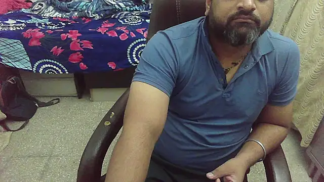 Snapshot of rentarob chatting on November 20, 2025, 9:43 am rentarob online show from November 20, 2025, 9:43 am