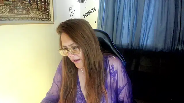 Snapshot of Ivette_Shaira chatting on June 15, 2026, 12:49 pm Ivette Shaira online show from June 15, 2026, 12:49 pm