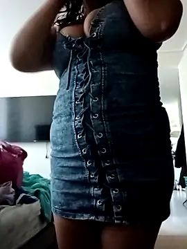 Morenitha-XXX online show from November 6, 2025, 12:42 pm