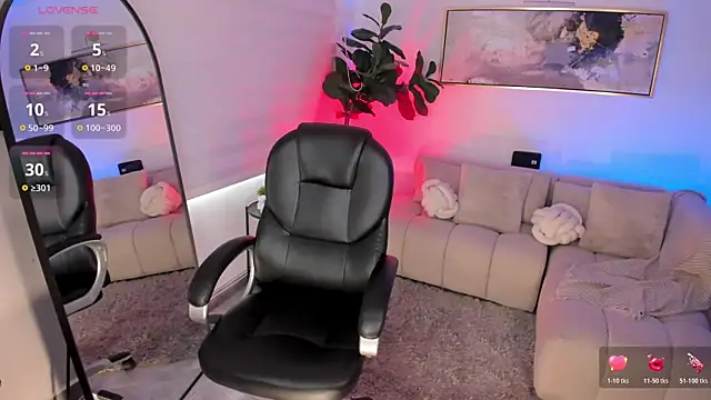 MileyCruz  online show from July 11, 2026, 8:31 pm