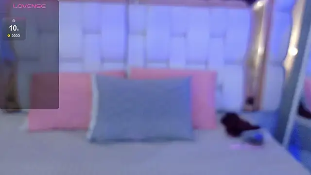 Snapshot of valkiria_moore chatting on March 10, 2026, 8:02 pm valkiria moore online show from March 10, 2026, 8:02 pm