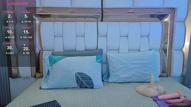 Snapshot of valkiria_moore chatting on February 8, 2026, 8:06 pm valkiria moore online show from February 8, 2026, 8:06 pm