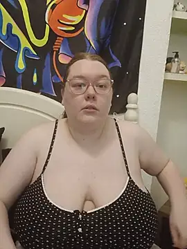 Snapshot of Sexycurvyemilyy chatting on June 26, 2026, 10:04 pm Sexycurvyemilyy online show from June 26, 2026, 10:04 pm