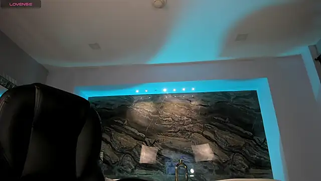 SophiePalmer online show from February 5, 2026, 10:44 am