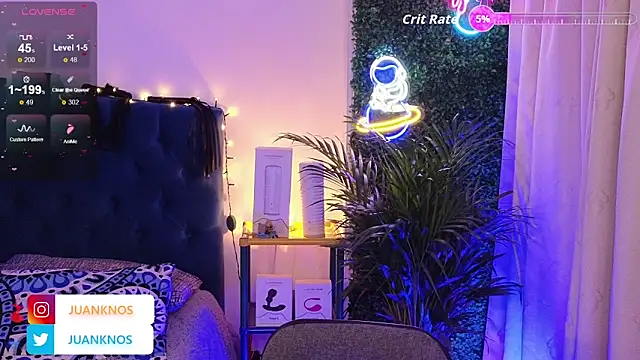 Snapshot of by_pandora chatting on April 7, 2026, 2:13 am by pandora online show from April 7, 2026, 2:13 am