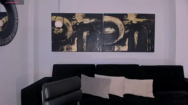 SunnyRivers online show from November 27, 2025, 4:07 pm