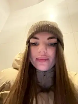 Snapshot of _i_have_cookies1 chatting on December 8, 2024, 1:58 pm i have cookies1 online show from December 8, 2024, 1:58 pm