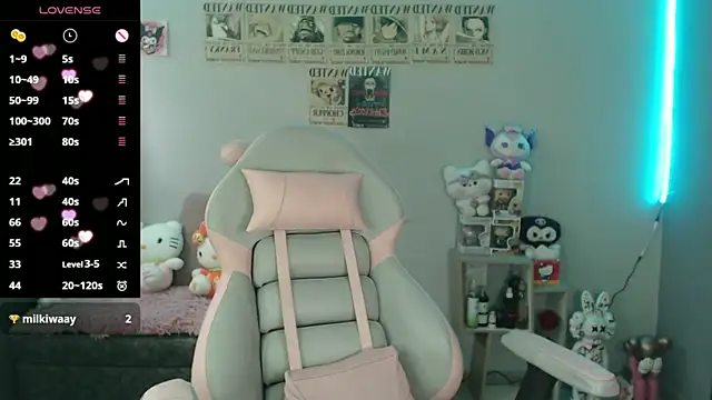 Snapshot of abbie_stone chatting on December 3, 2025, 4:39 pm abbie stone online show from December 3, 2025, 4:39 pm