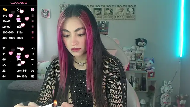 Snapshot of abbie_stone chatting on June 19, 2026, 3:40 pm abbie stone online show from June 19, 2026, 3:40 pm
