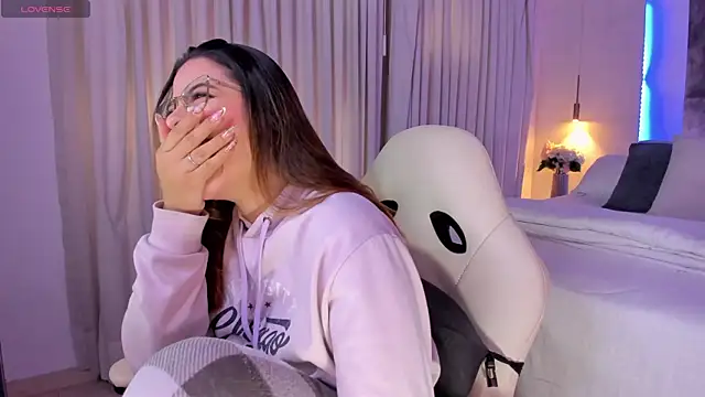 Snapshot of nathalie_rivers chatting on July 27, 2026, 11:28 am nathalie rivers online show from July 27, 2026, 11:28 am