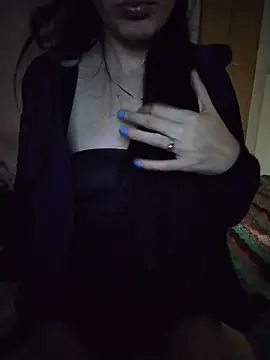 Snapshot of LissaThompsom chatting on November 24, 2025, 8:31 pm LissaThompsom online show from November 24, 2025, 8:31 pm