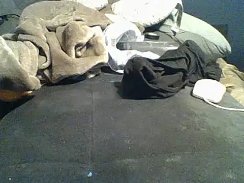 Snapshot of carlosxxx213 chatting on May 7, 2026, 7:45 am carlosxxx213 online show from May 7, 2026, 7:45 am