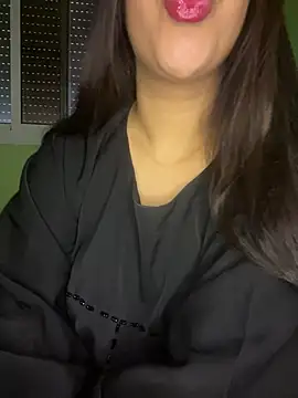Snapshot of Mayacrayzi chatting on June 20, 2026, 9:25 am Mayacrayzi online show from June 20, 2026, 9:25 am