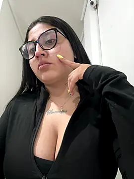 Snapshot of croftsmila chatting on October 9, 2025, 11:49 pm croftsmila online show from October 9, 2025, 11:49 pm