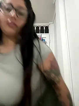 Snapshot of croftsmila chatting on October 15, 2025, 11:35 pm croftsmila online show from October 15, 2025, 11:35 pm