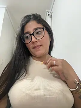 Snapshot of croftsmila chatting on November 6, 2025, 10:25 pm croftsmila online show from November 6, 2025, 10:25 pm