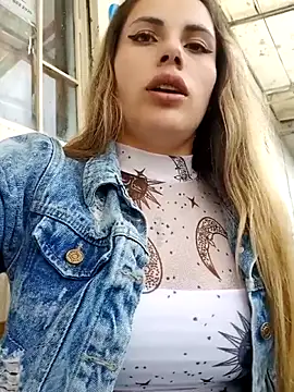 Snapshot of Misscata1106 chatting on November 5, 2025, 8:12 pm Misscata1106 online show from November 5, 2025, 8:12 pm