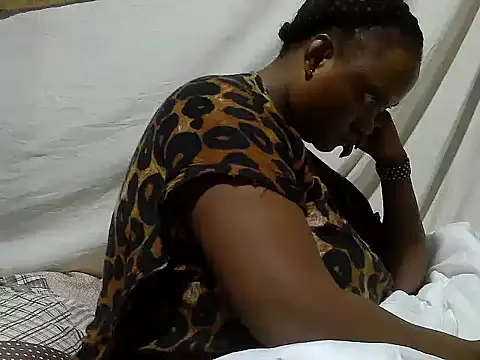 Snapshot of swt_wet_pus chatting on March 3, 2026, 9:05 am swt wet pus online show from March 3, 2026, 9:05 am