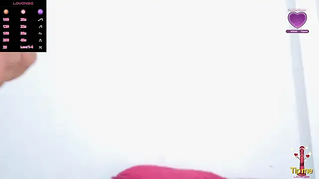 Snapshot of altheamoore chatting on April 24, 2026, 5:31 am altheamoore online show from April 24, 2026, 5:31 am