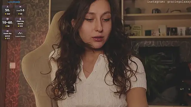 Snapshot of Chill_out_with_Salvia chatting on November 19, 2025, 3:45 pm Chill out with Salvia online show from November 19, 2025, 3:45 pm