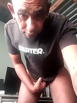 Snapshot of Dillon455669 chatting on December 1, 2025, 6:36 am Dillon455669 online show from December 1, 2025, 6:36 am