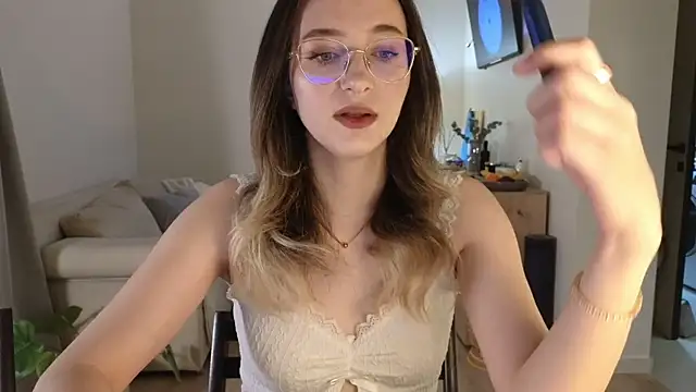 PassionAnn online show from April 18, 2026, 9:15 pm