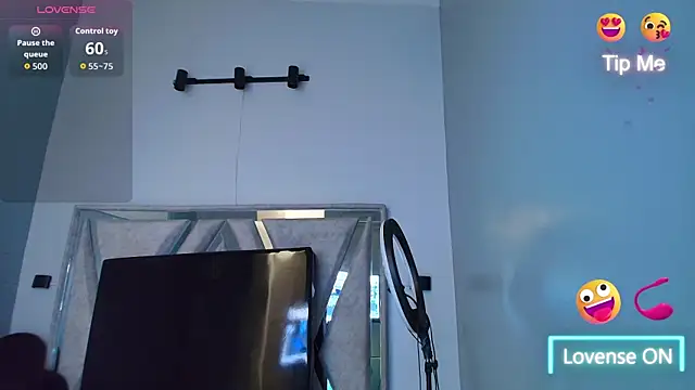 Snapshot of StefanyMiler chatting on October 15, 2025, 7:22 pm StefanyMiler online show from October 15, 2025, 7:22 pm