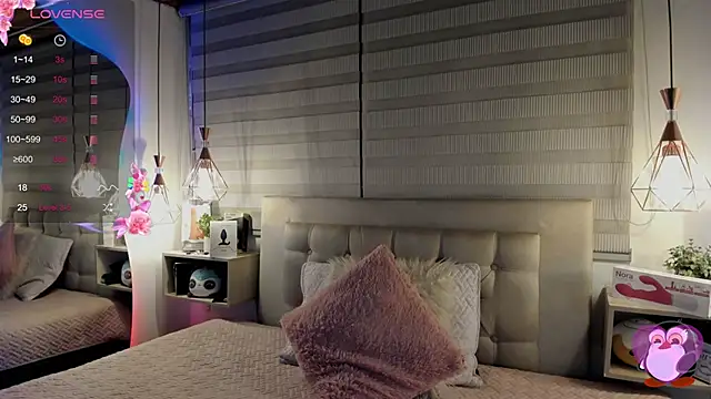 Snapshot of cristal__hot_1 chatting on November 20, 2025, 4:57 am cristal hot 1 online show from November 20, 2025, 4:57 am