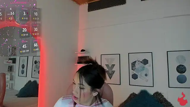 Snapshot of cristal__hot_1 chatting on March 9, 2025, 7:12 am cristal hot 1 online show from March 9, 2025, 7:12 am