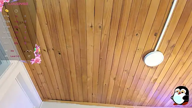 Snapshot of cristal__hot_1 chatting on September 15, 2025, 5:19 am cristal hot 1 online show from September 15, 2025, 5:19 am