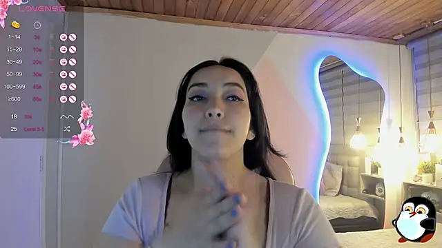 Snapshot of cristal__hot_1 chatting on November 4, 2025, 5:11 am cristal hot 1 online show from November 4, 2025, 5:11 am