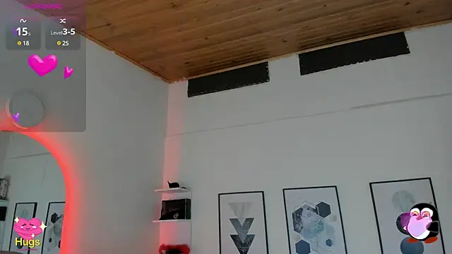 Snapshot of cristal__hot_1 chatting on February 24, 2025, 7:11 am cristal hot 1 online show from February 24, 2025, 7:11 am