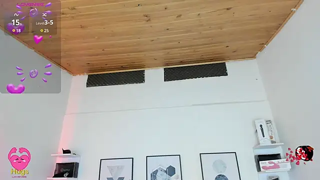 Snapshot of cristal__hot_1 chatting on February 24, 2025, 4:05 am cristal hot 1 online show from February 24, 2025, 4:05 am