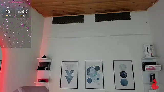 Snapshot of cristal__hot_1 chatting on March 22, 2025, 10:06 am cristal hot 1 online show from March 22, 2025, 10:06 am