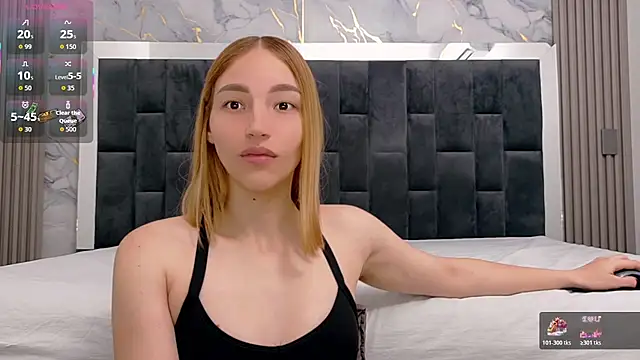 Snapshot of WhiteSun_01 chatting on November 24, 2025, 12:38 pm WhiteSun 01 online show from November 24, 2025, 12:38 pm